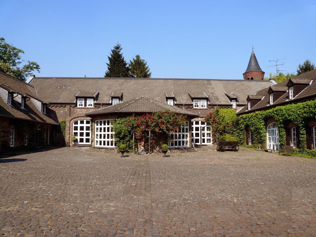 Falderhof Кельн Екстер'єр фото