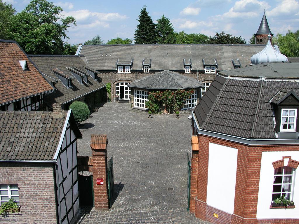 Falderhof Кельн Екстер'єр фото